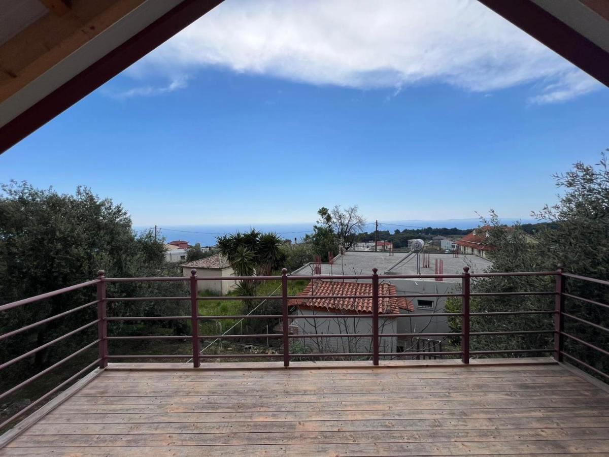 Attic View Holiday home