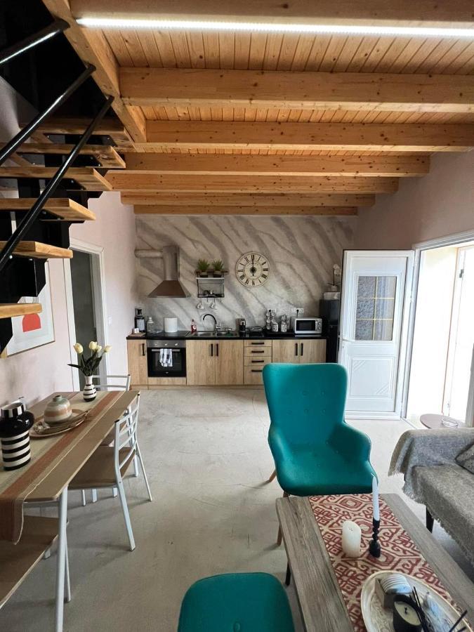 Attic View Holiday home